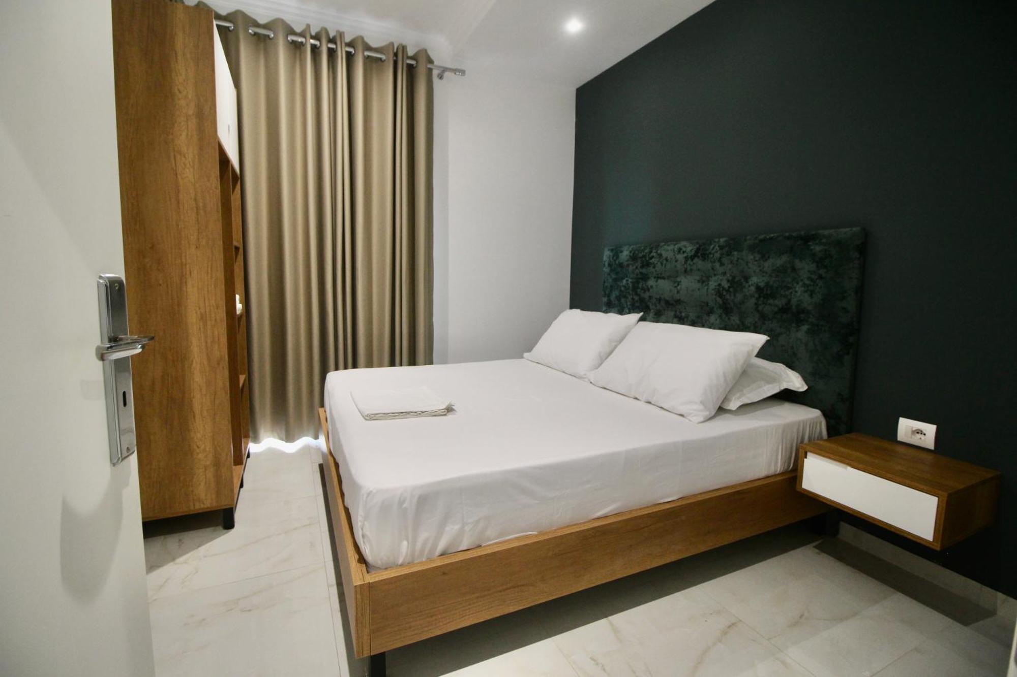 Sela Apartments Σαράντα Εξωτερικό φωτογραφία